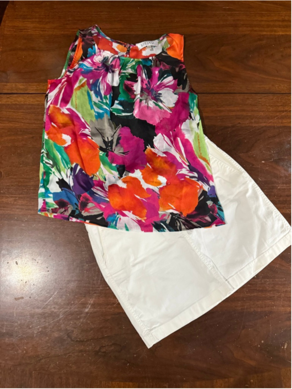 Women's Kasper Floral Multi-color Tank Top S